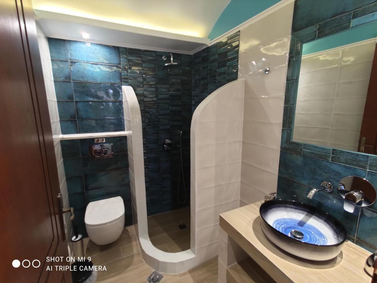 Leonidas Apartments Kamari  Bagian luar foto