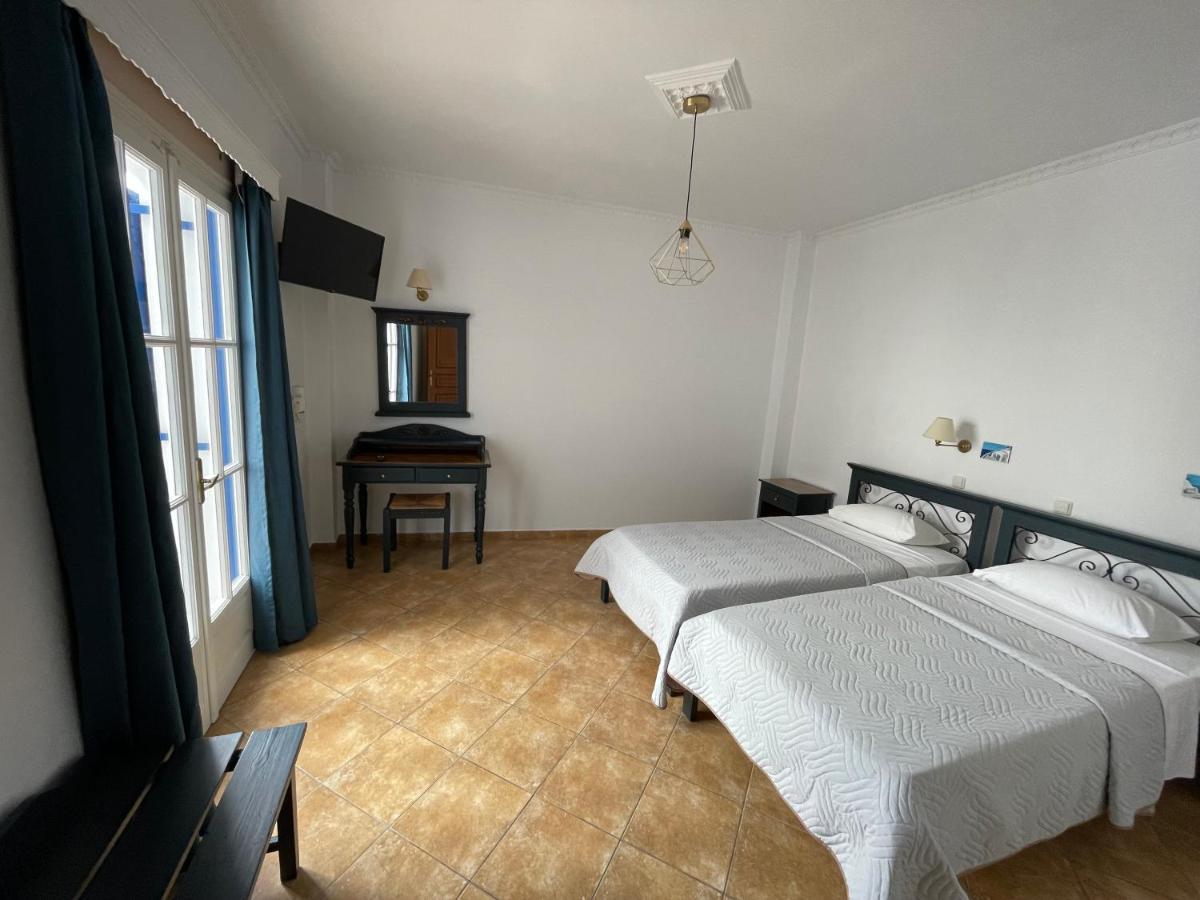 Leonidas Apartments Kamari  Bagian luar foto