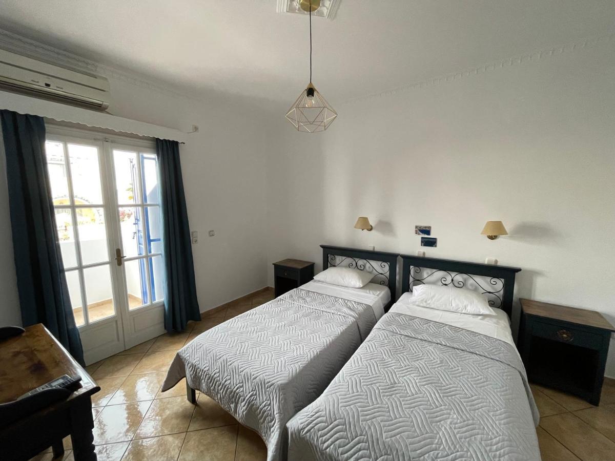 Leonidas Apartments Kamari  Bagian luar foto