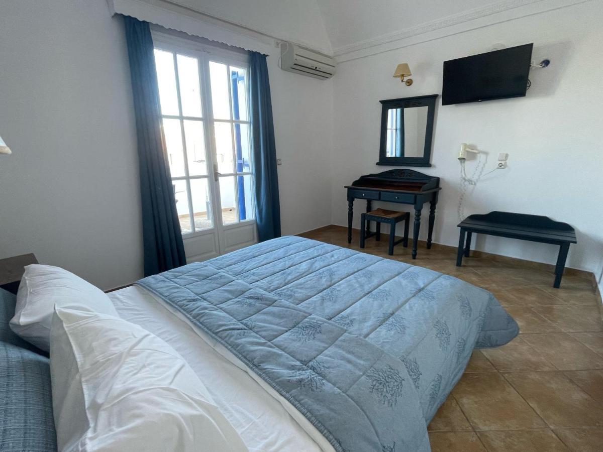 Leonidas Apartments Kamari  Bagian luar foto